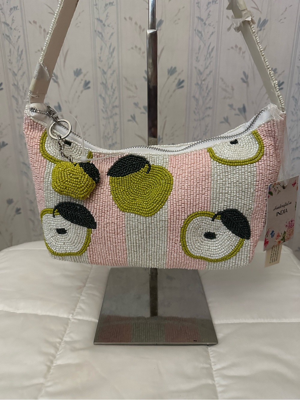 Beaded Apple Pattern Shoulder Bag